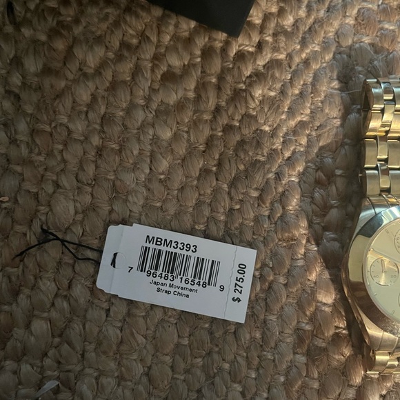 Marc by Marc Jacobs Gold Tone Peeker Watch - Picture 10 of 10